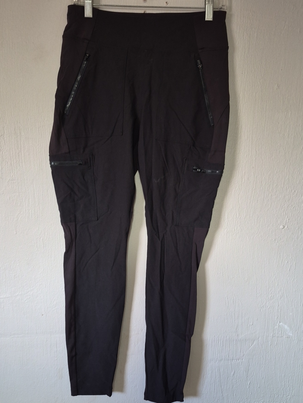 Womens Athleta Hybrid Cargo Pants Size 6